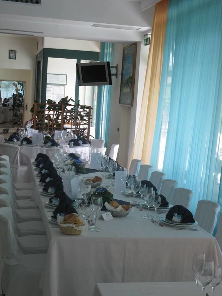 Hotel Ristorante Il Grillo Acquaviva Picena Exterior photo